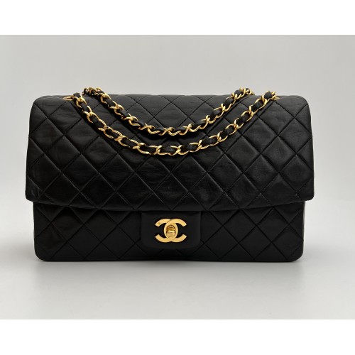 Chanel black vintage coin purse ref....