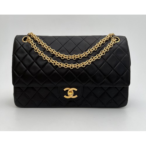 Chanel double flap bag gold...