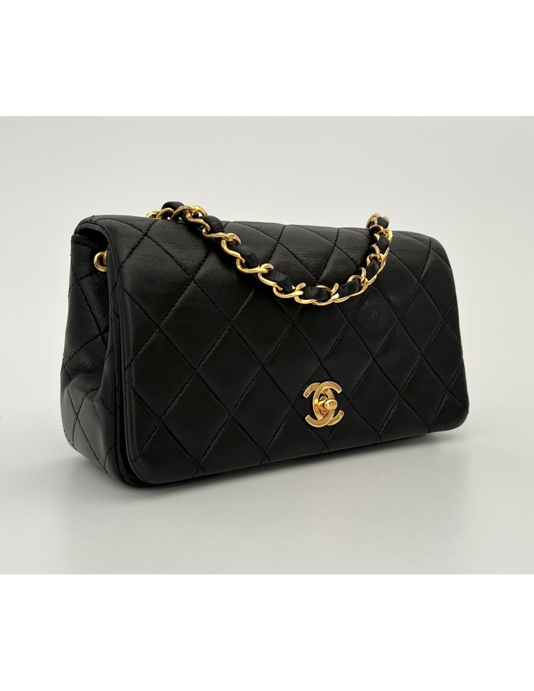 Karl Lagerfeld's holy Chanel handbag trinity - Telegraph