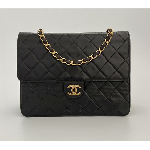 Chanel mid flap bag vintage...