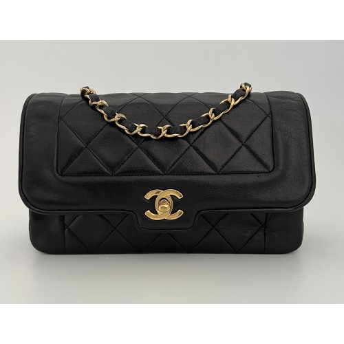 Chanel Diana black leather...